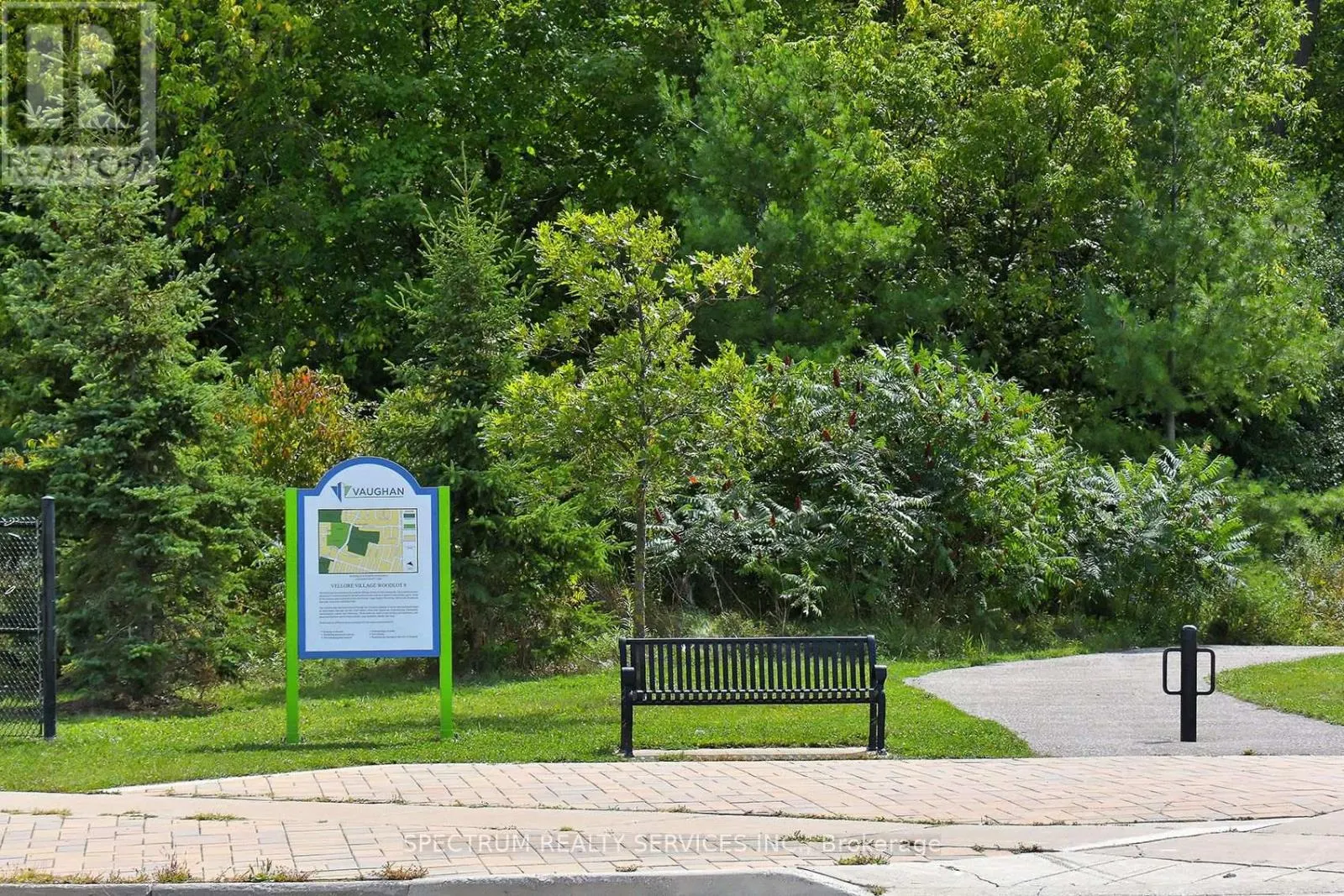 110 DE LA ROCHE DRIVE