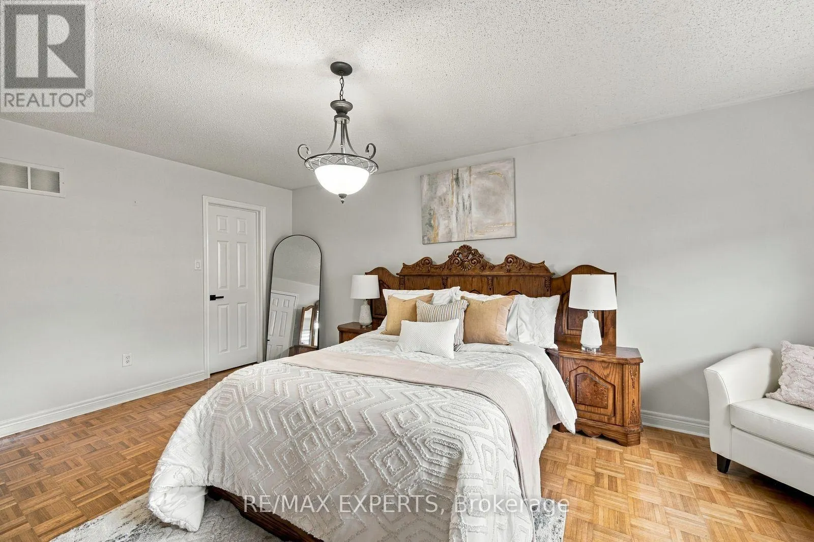 75 KEEGAN CRESCENT