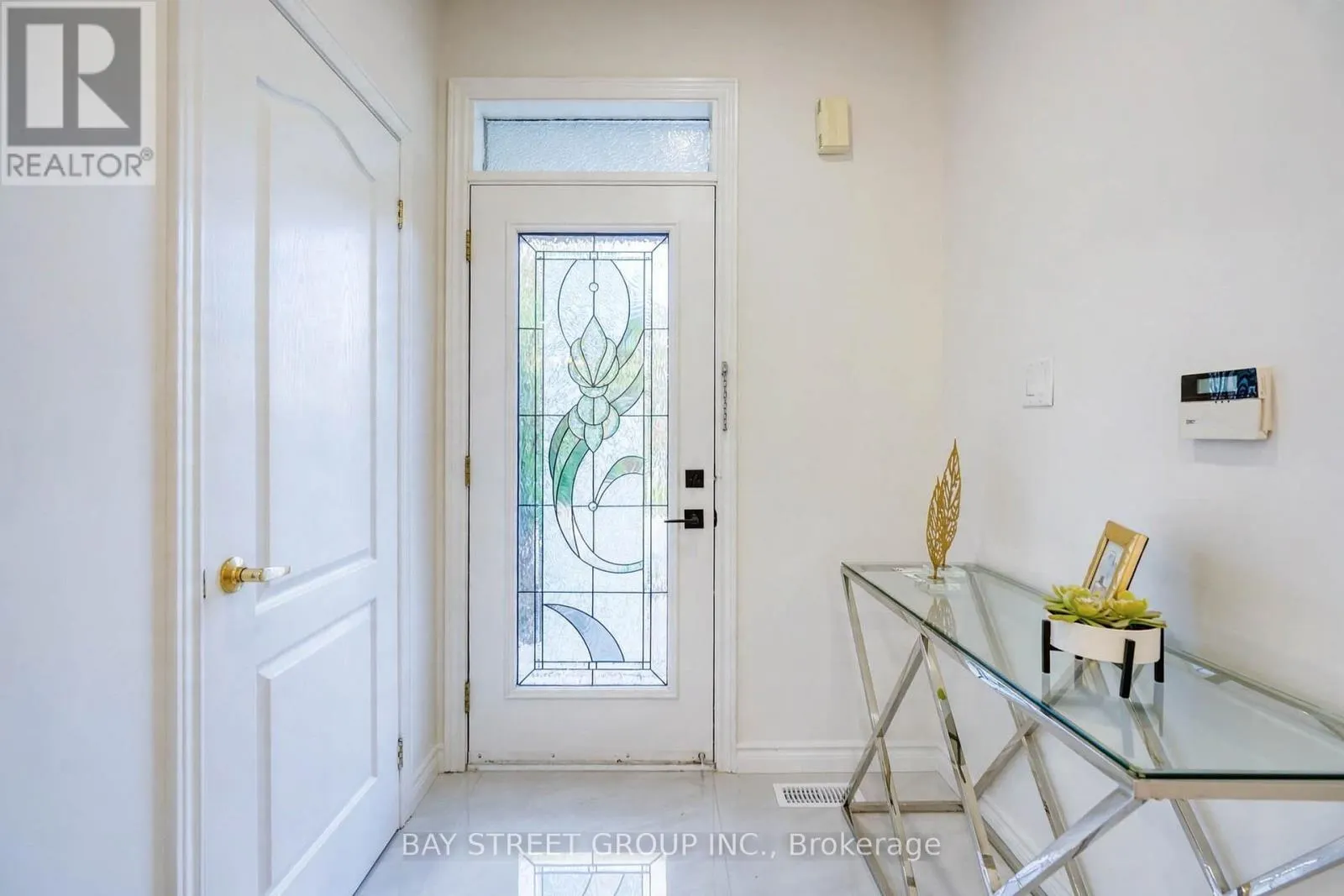 15 FRASERWOOD ROAD