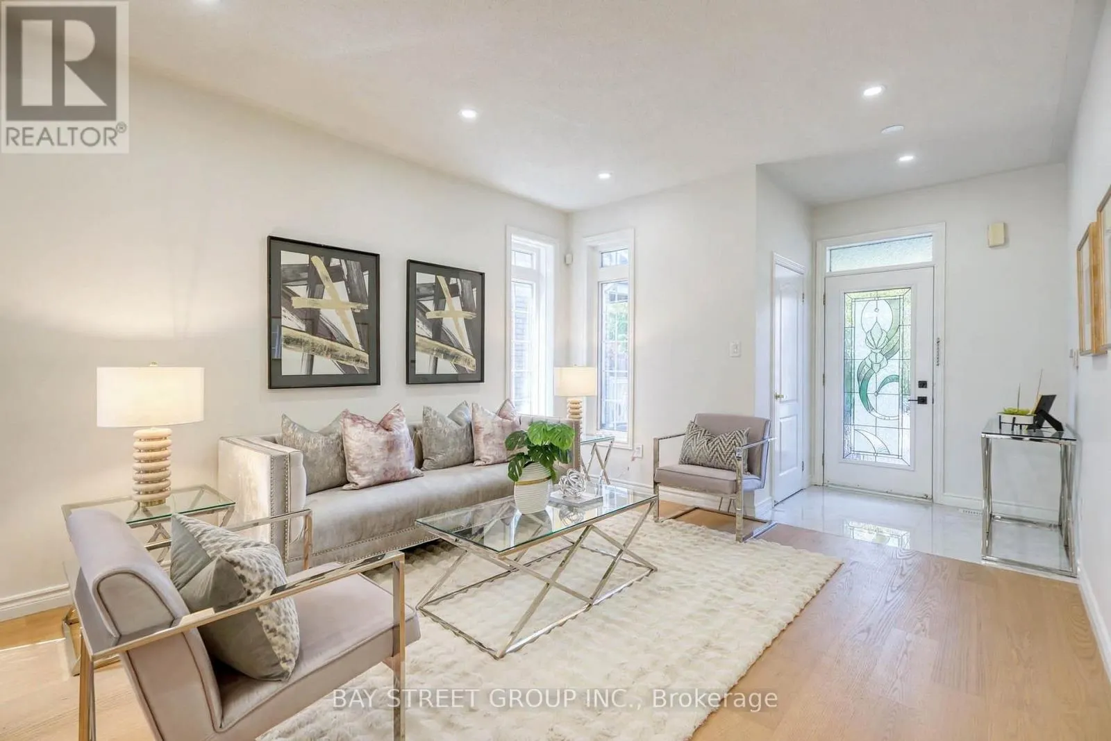15 FRASERWOOD ROAD