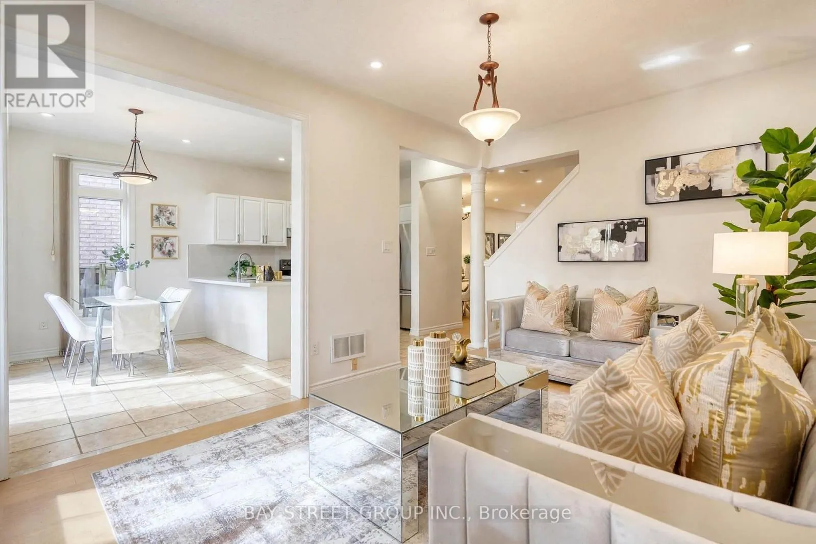 15 FRASERWOOD ROAD