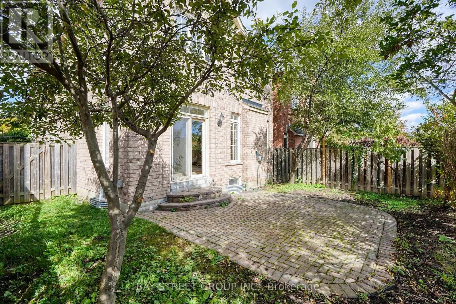 15 FRASERWOOD ROAD