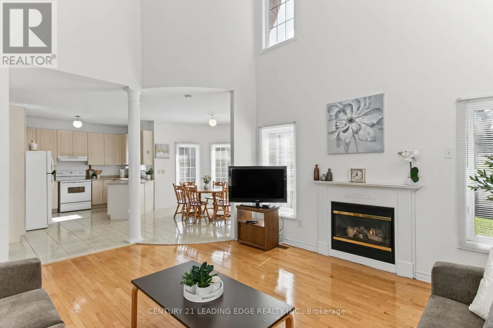 35 HARTWELL WAY