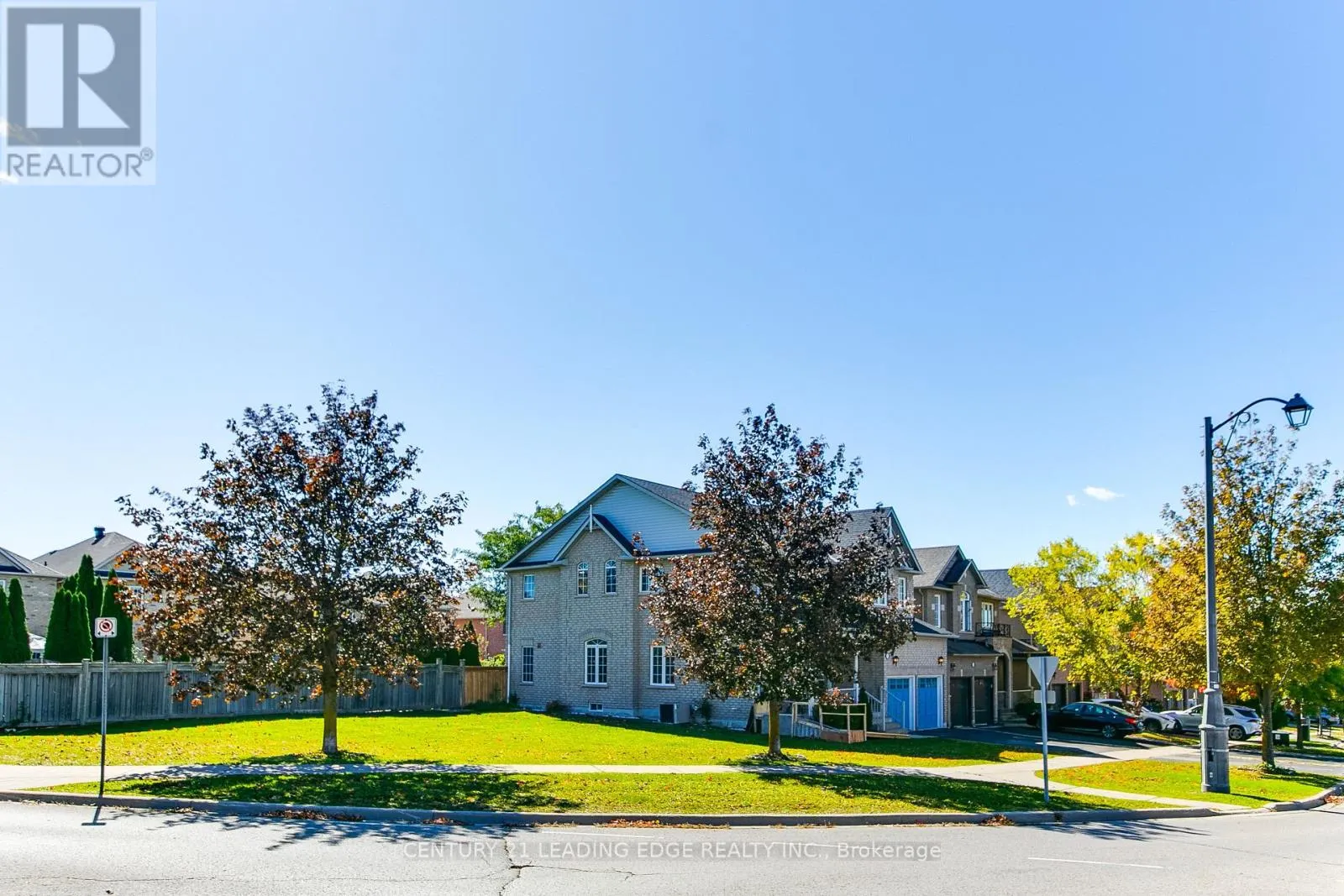 35 HARTWELL WAY
