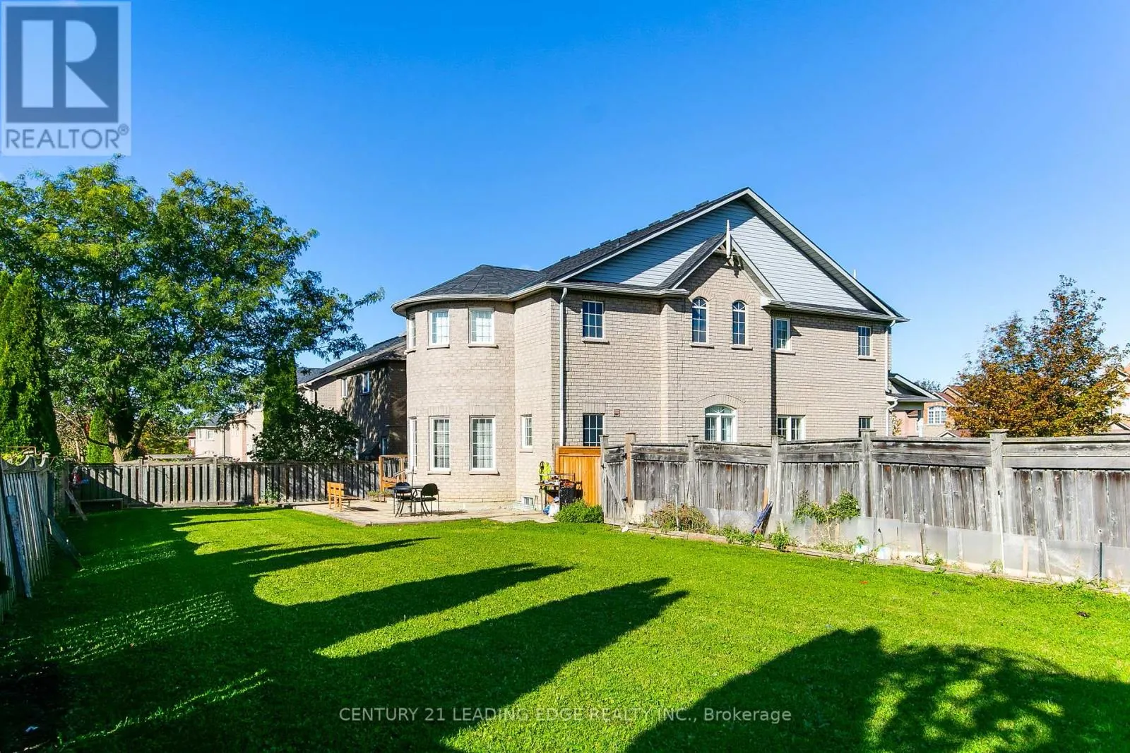 35 HARTWELL WAY