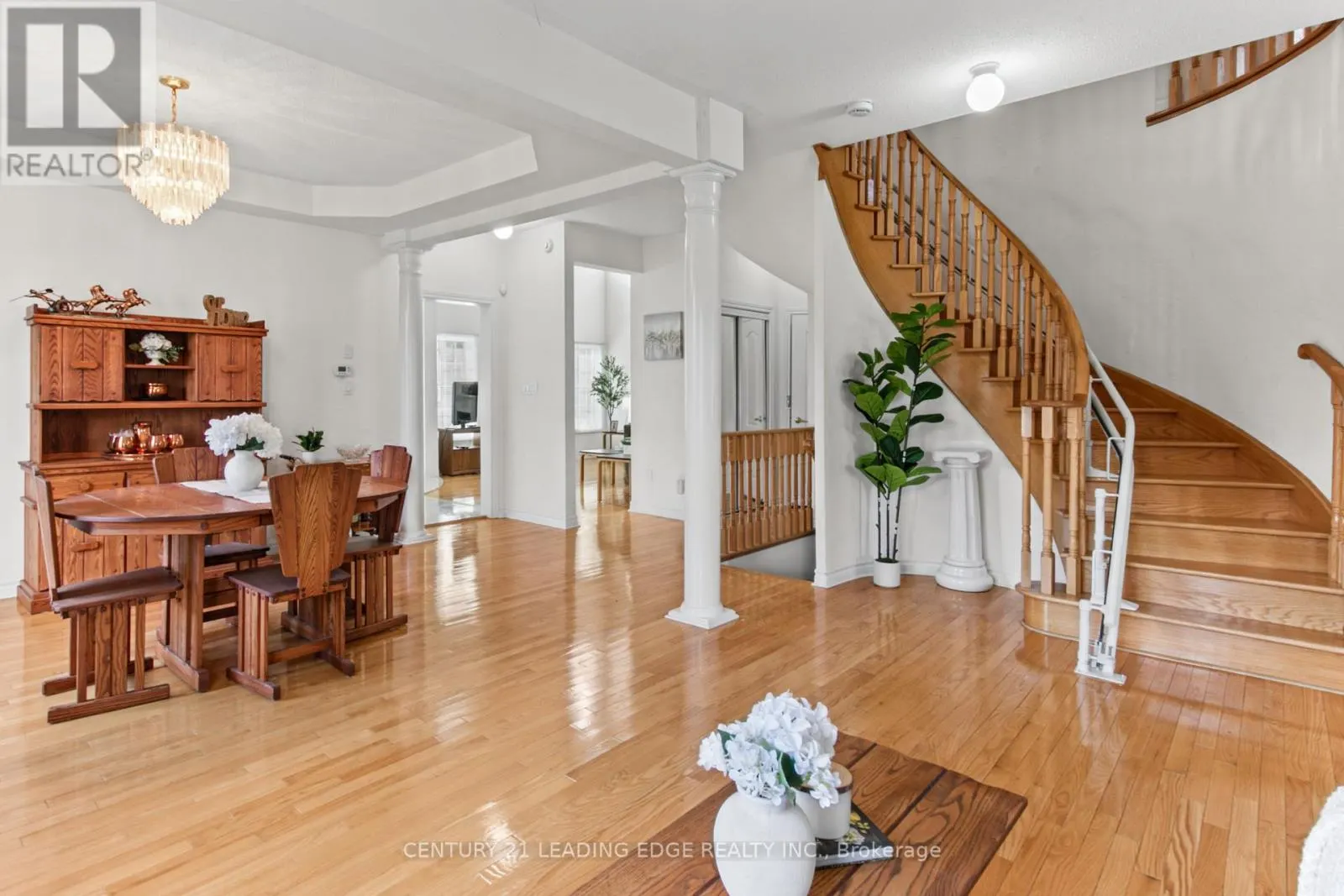 35 HARTWELL WAY