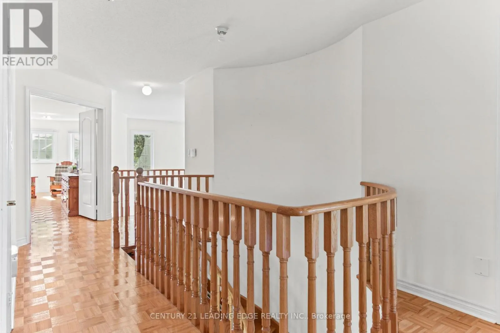 35 HARTWELL WAY