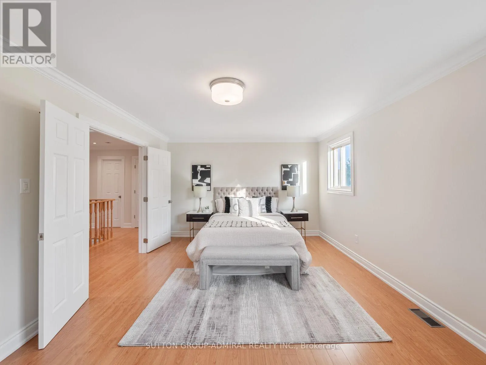 11 ESPBY COURT