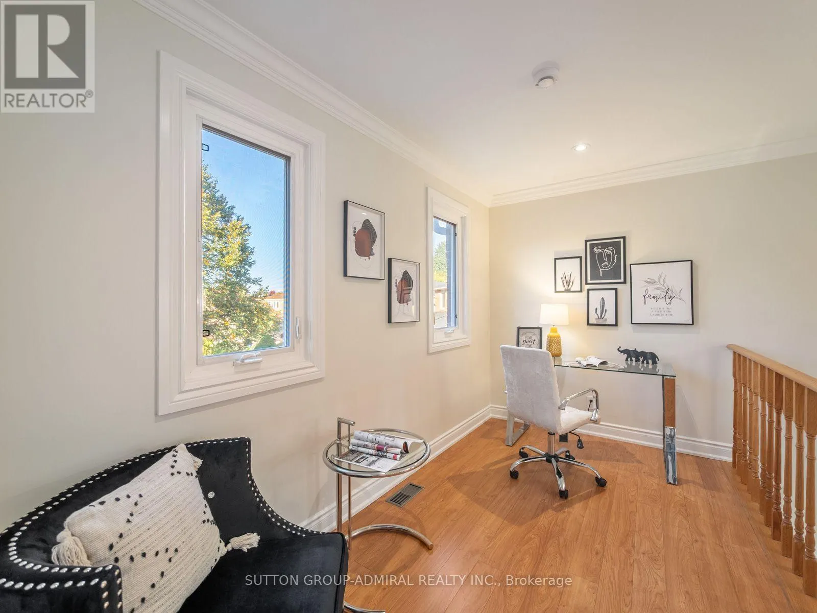 11 ESPBY COURT