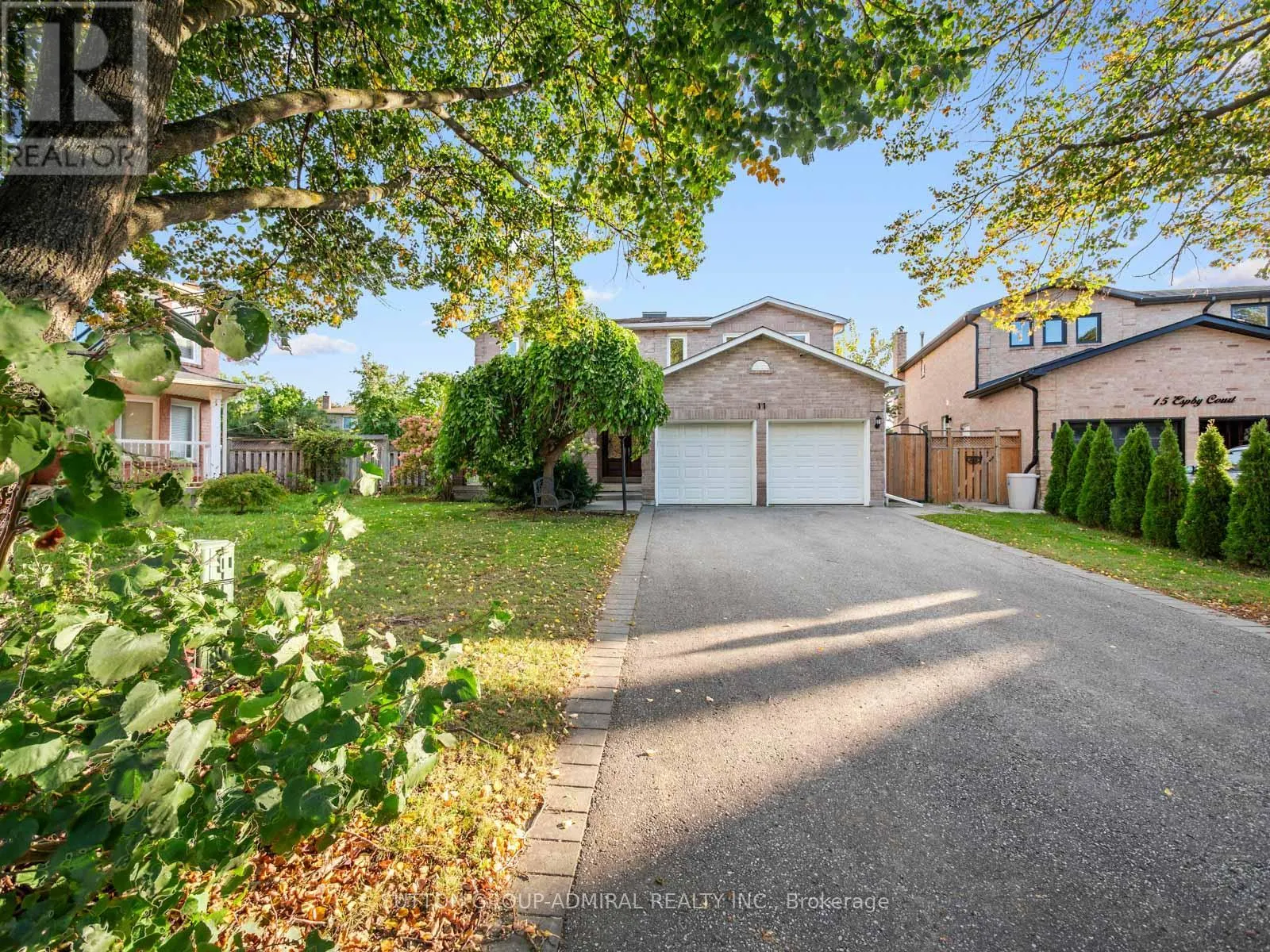 11 ESPBY COURT
