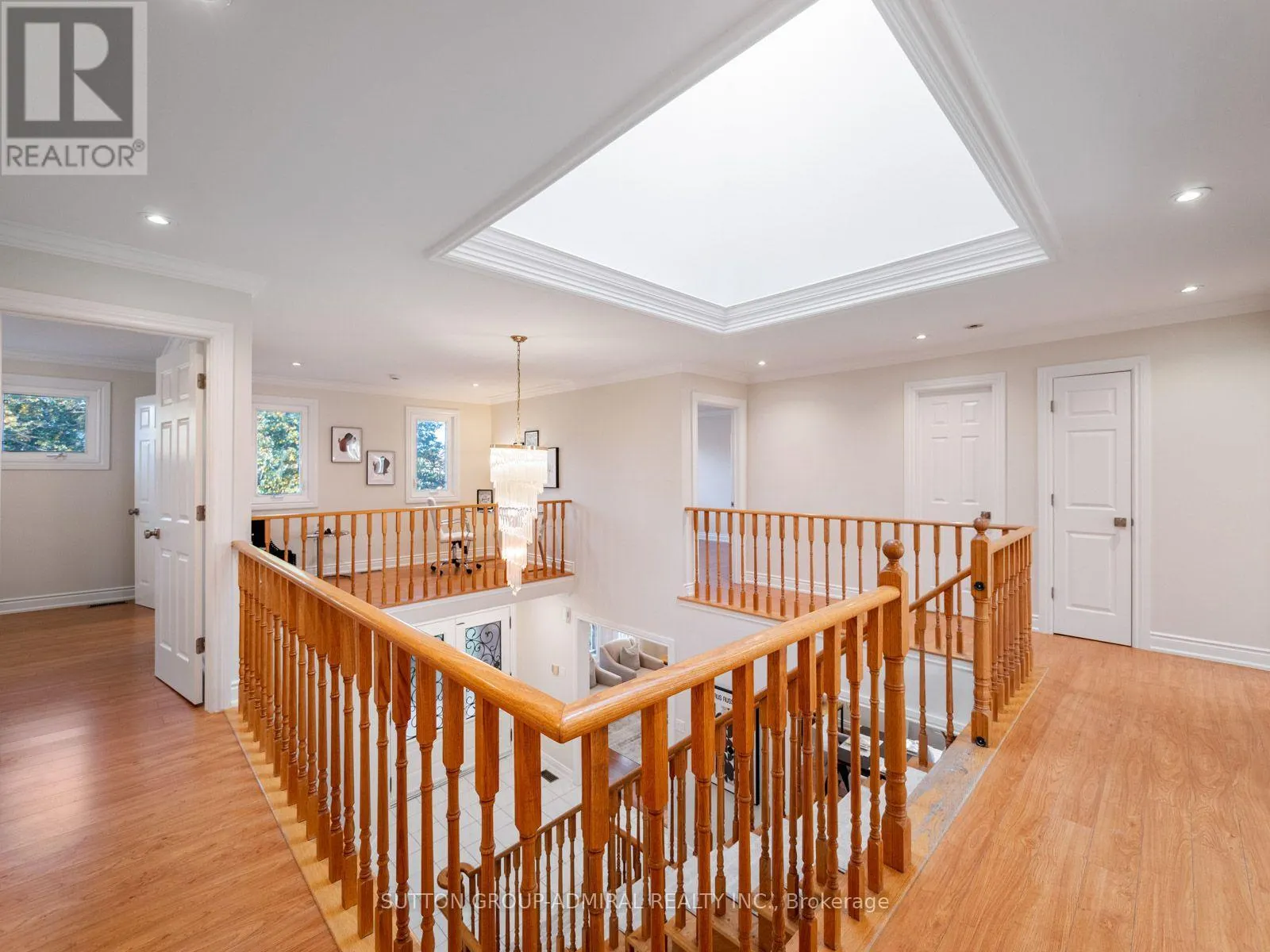 11 ESPBY COURT