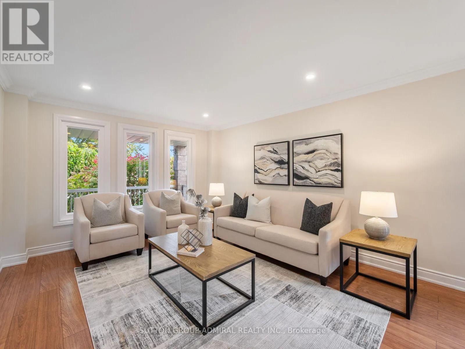 11 ESPBY COURT