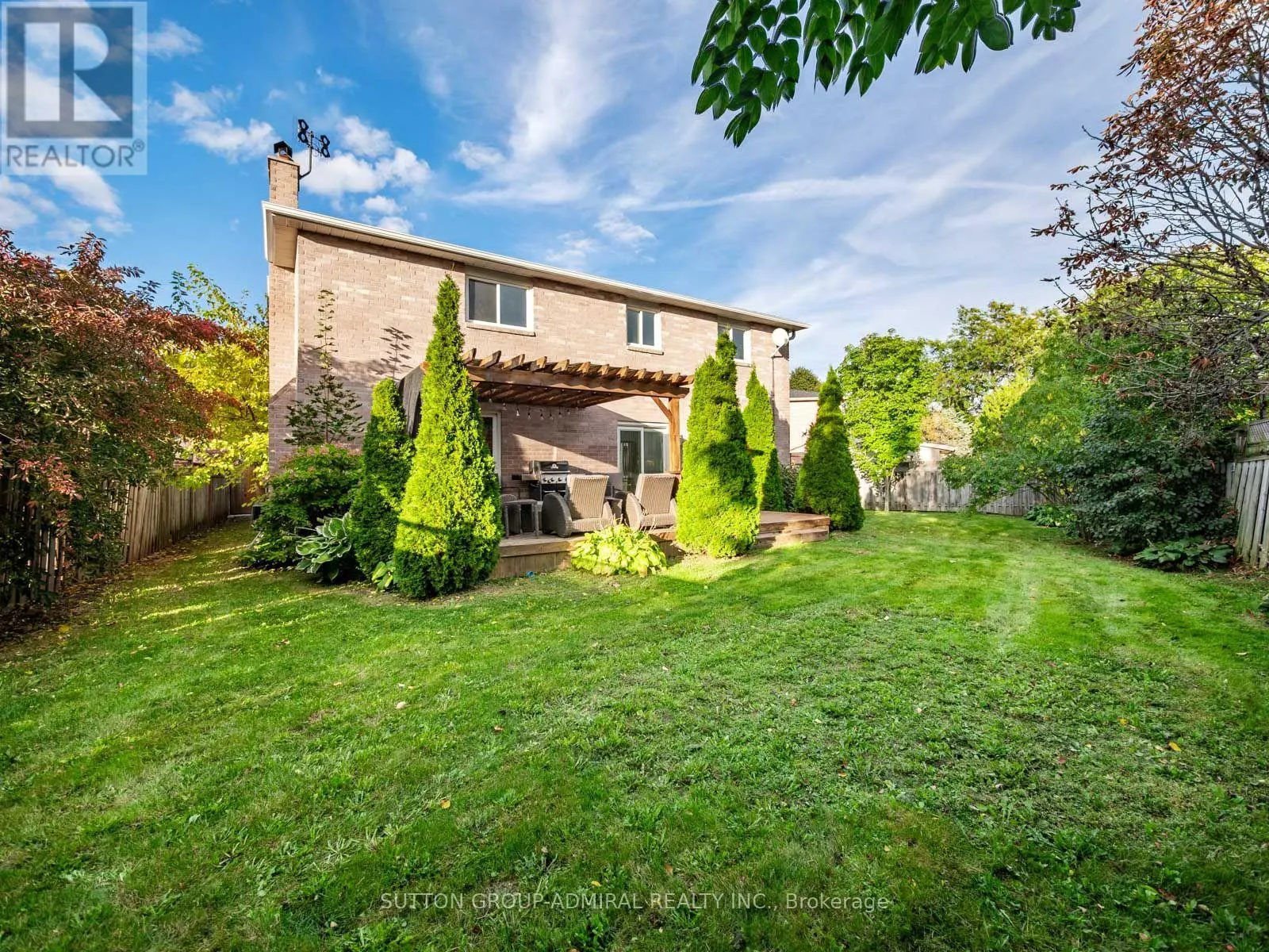 11 ESPBY COURT