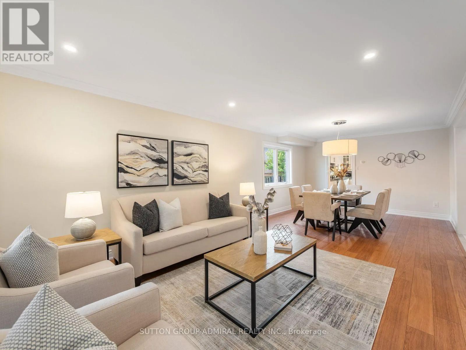 11 ESPBY COURT