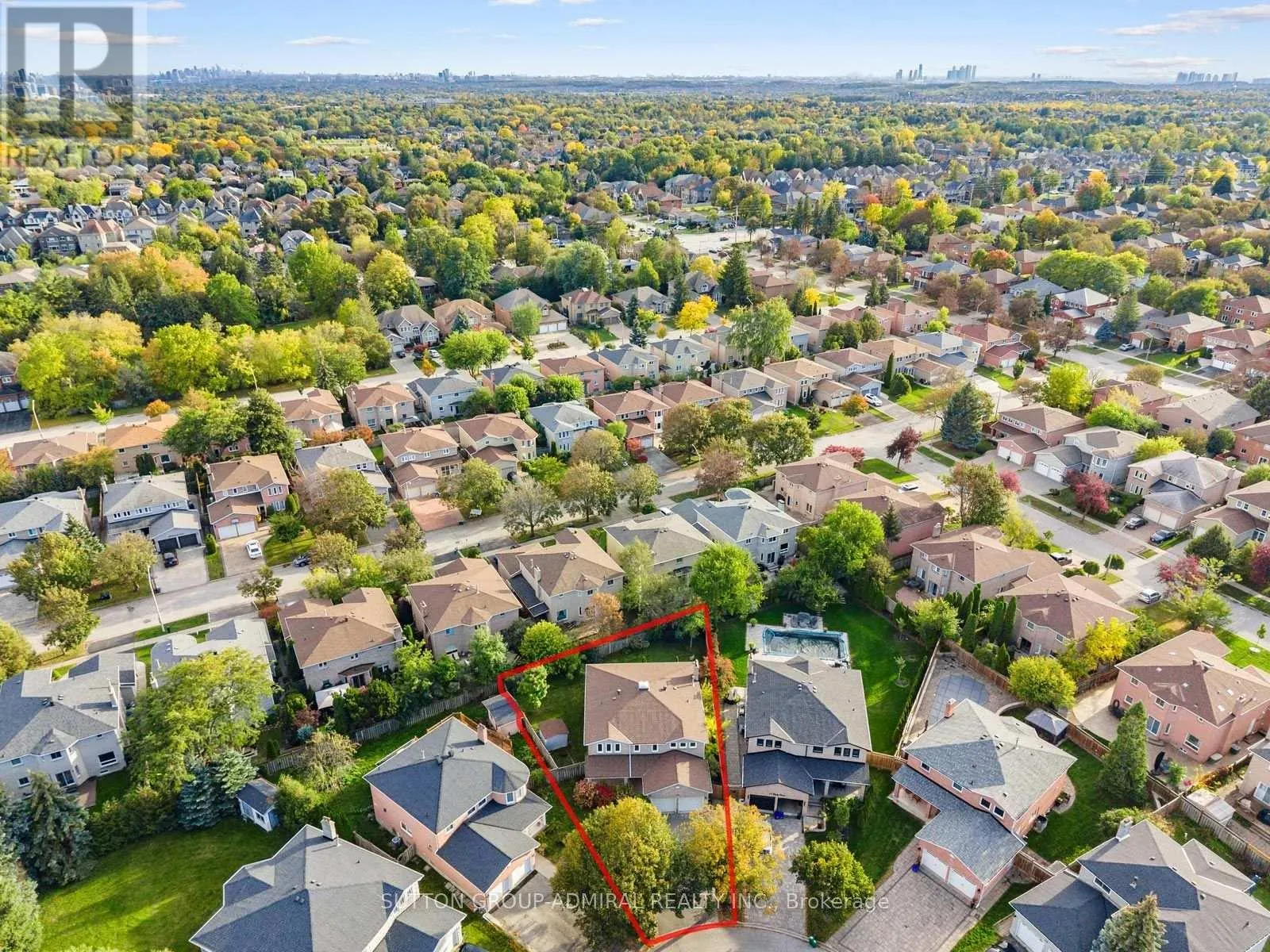 11 ESPBY COURT