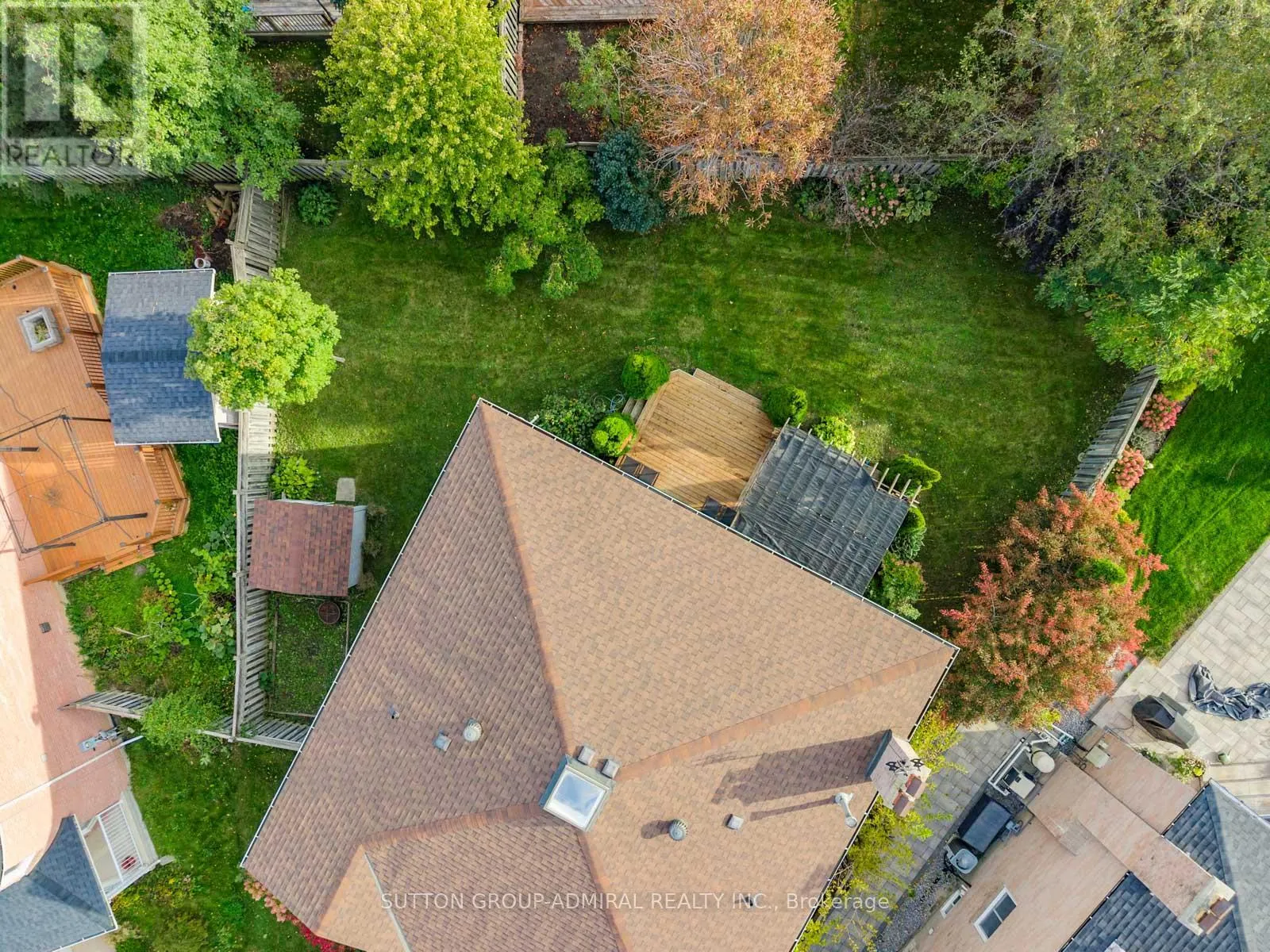 11 ESPBY COURT