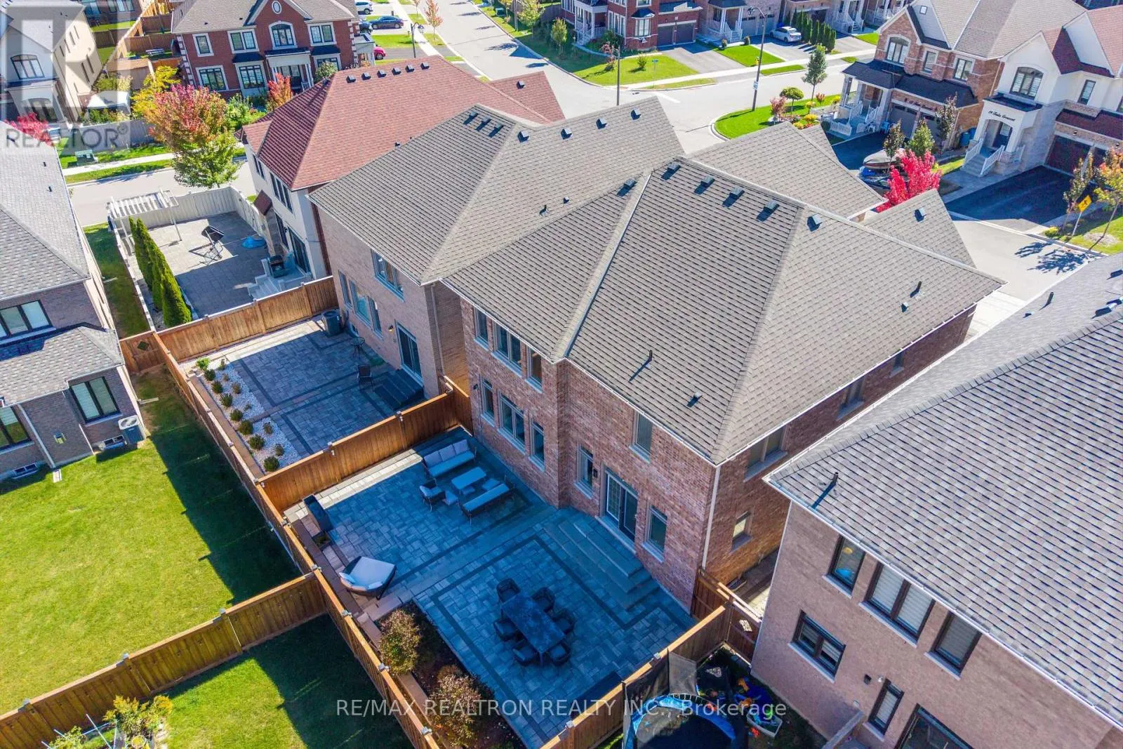 20 TESLA CRESCENT