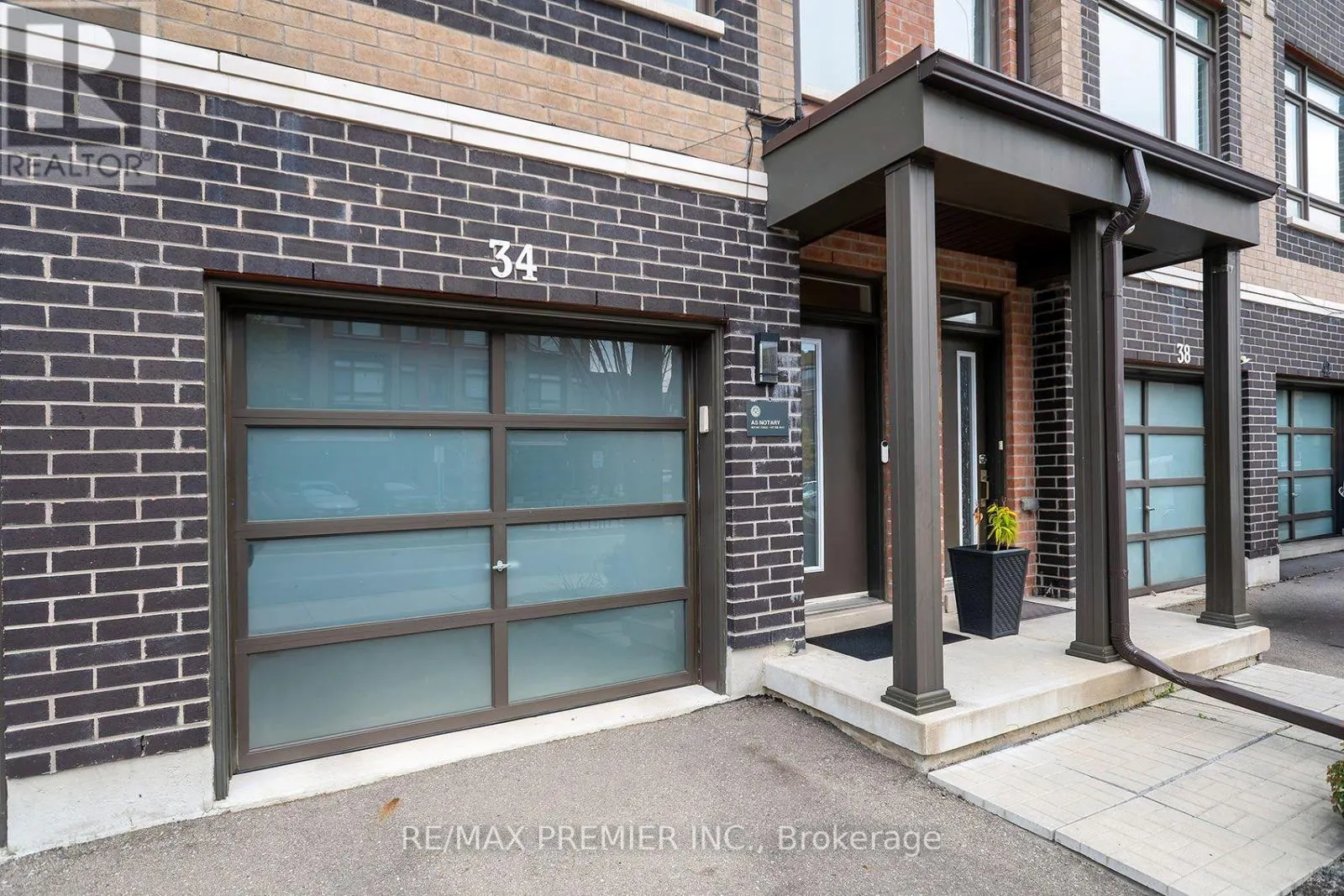 34 DALHOUSIE STREET