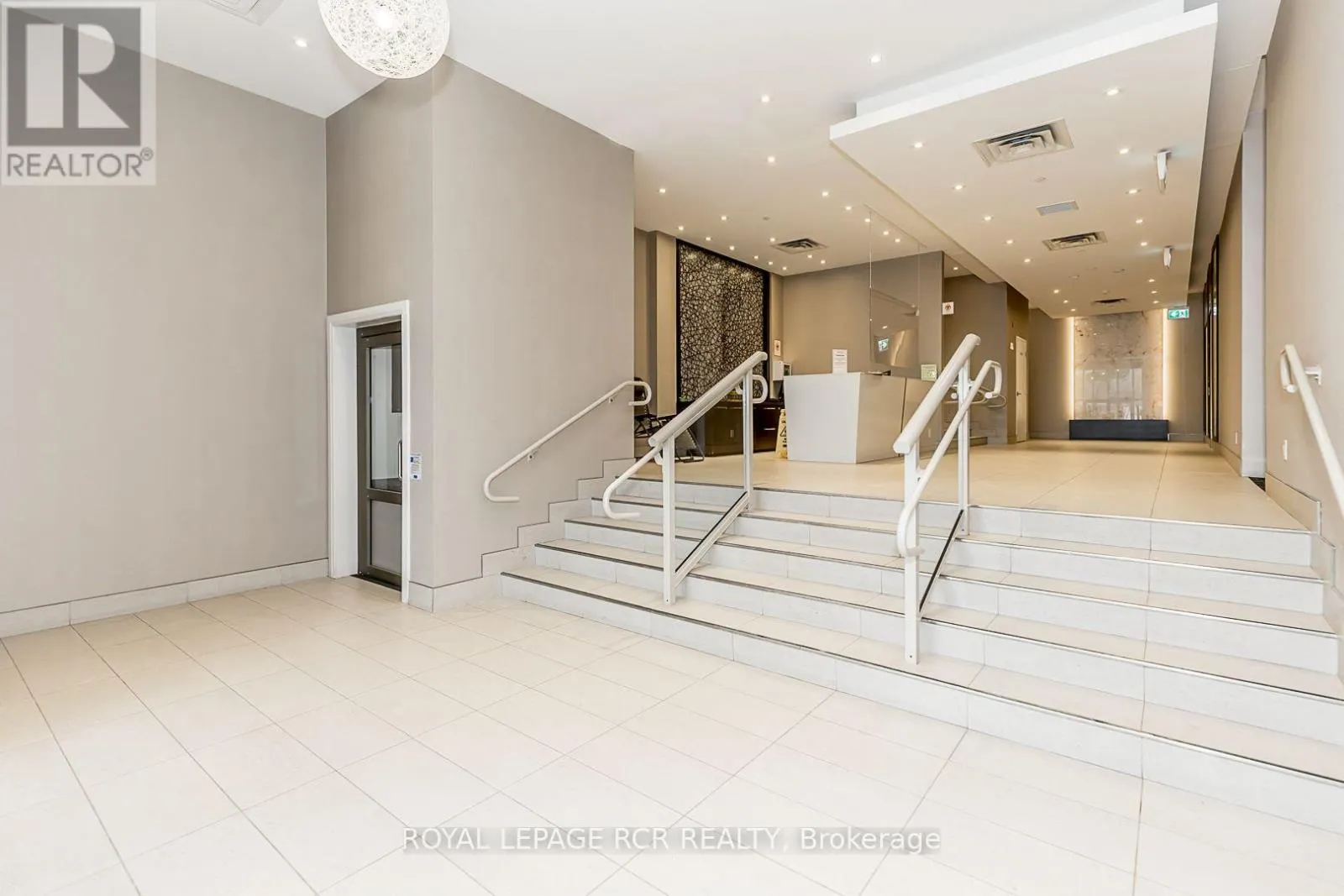 707 - 15277 YONGE STREET