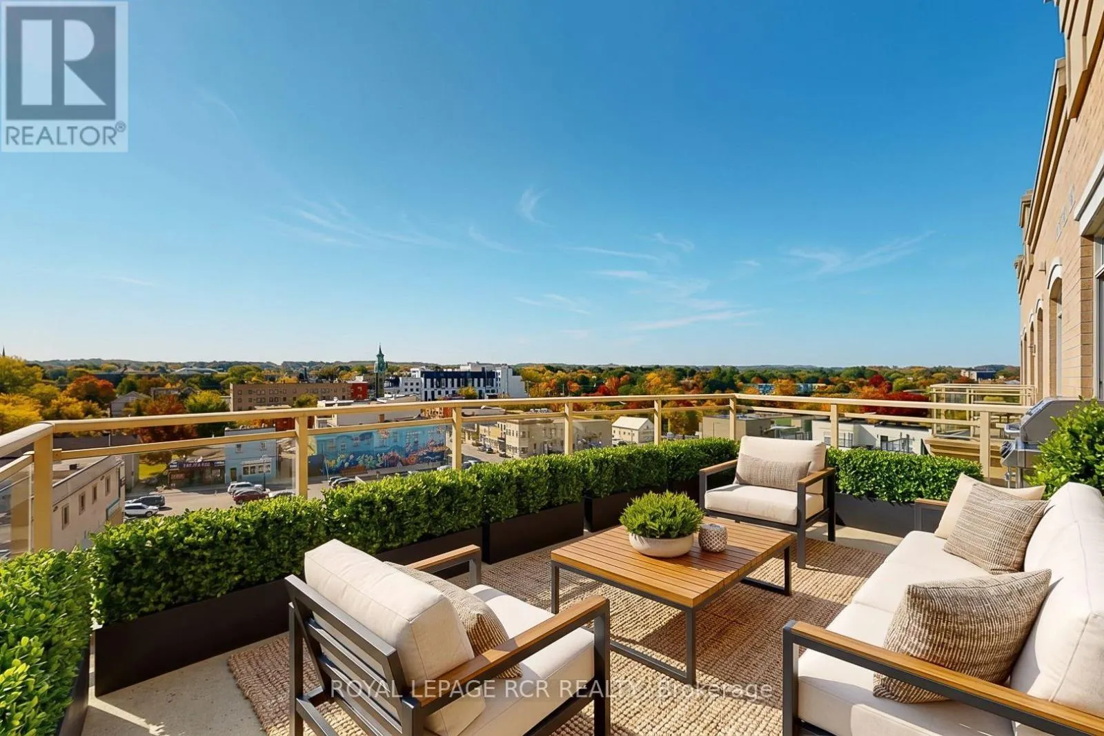 707 - 15277 YONGE STREET