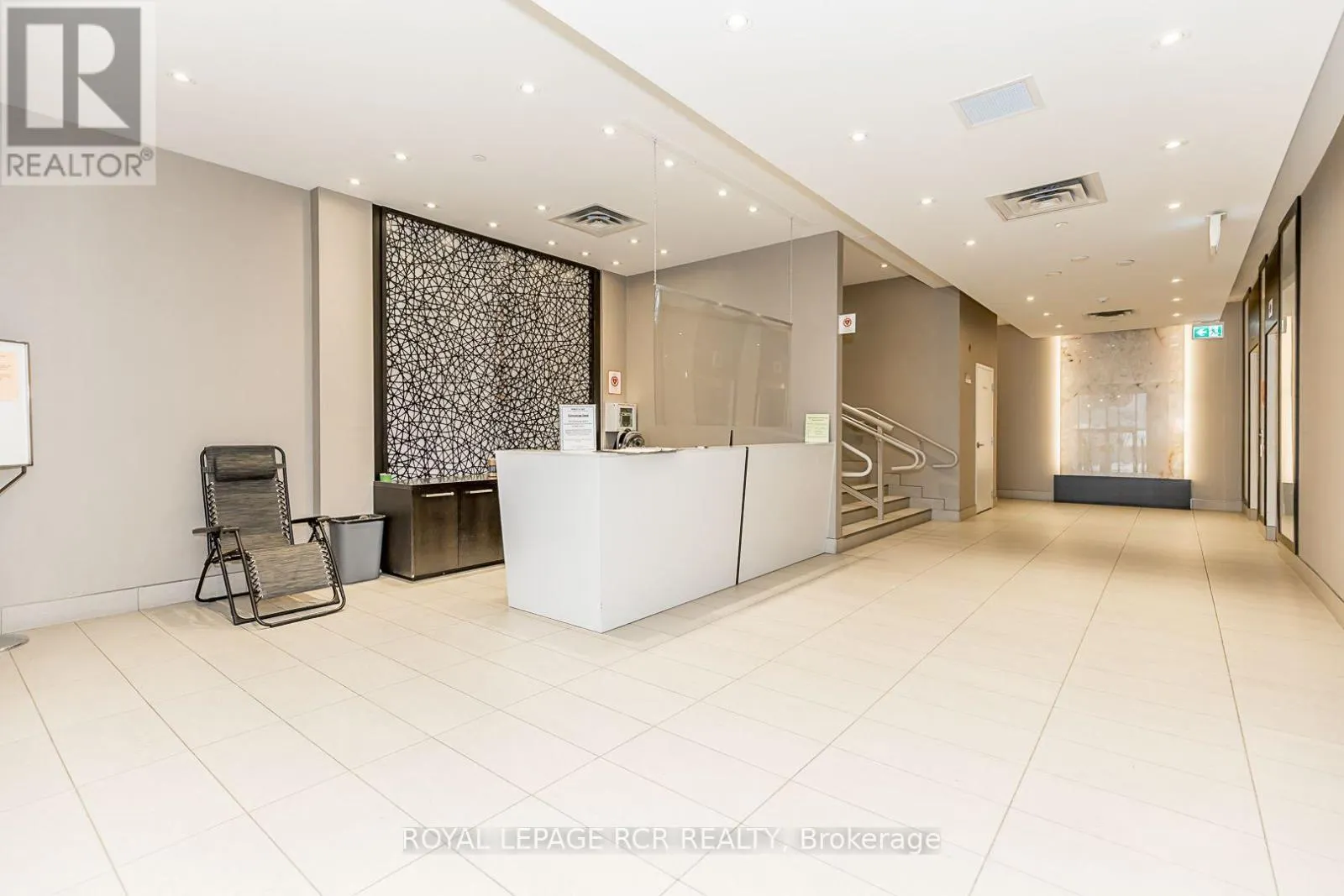 707 - 15277 YONGE STREET