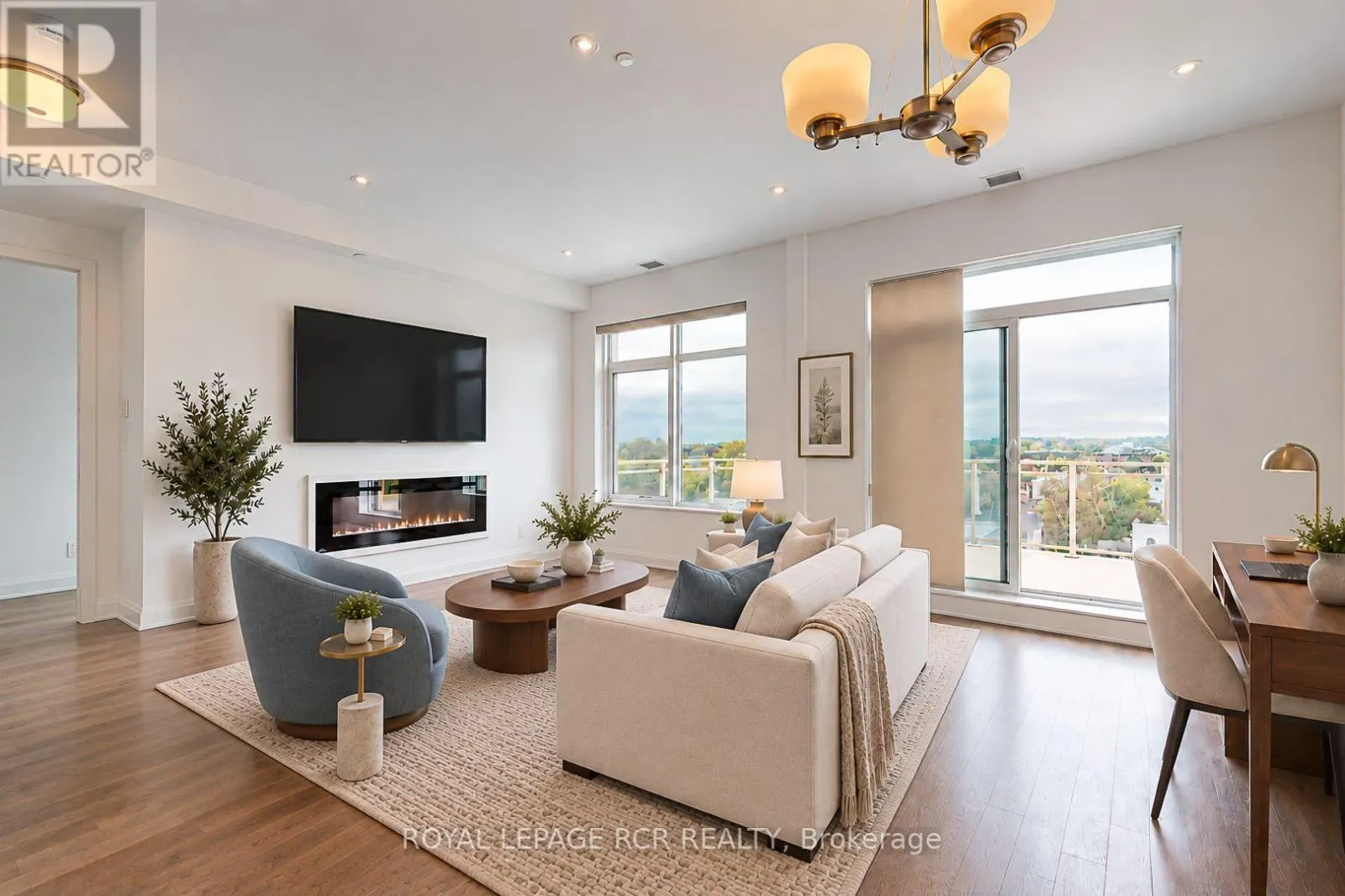 707 - 15277 YONGE STREET