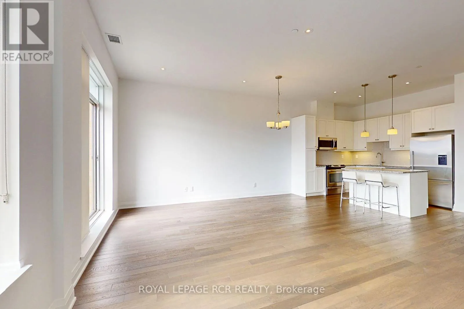 707 - 15277 YONGE STREET