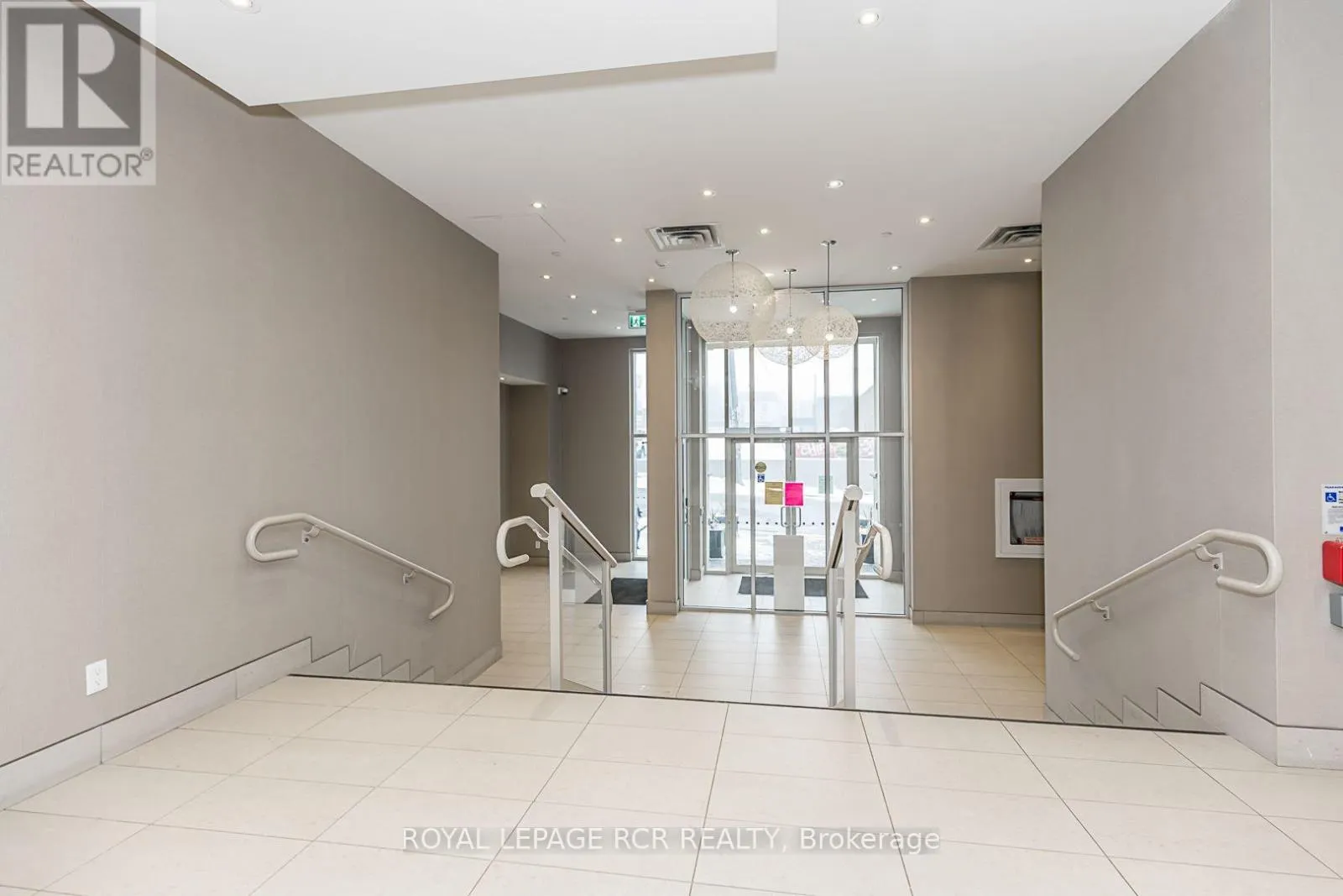 707 - 15277 YONGE STREET