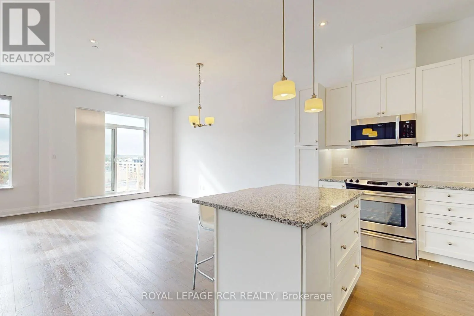 707 - 15277 YONGE STREET