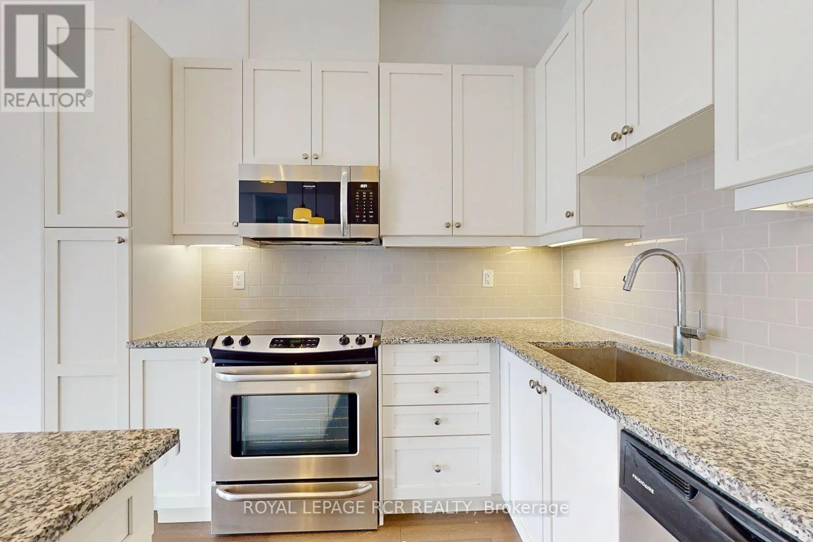 707 - 15277 YONGE STREET