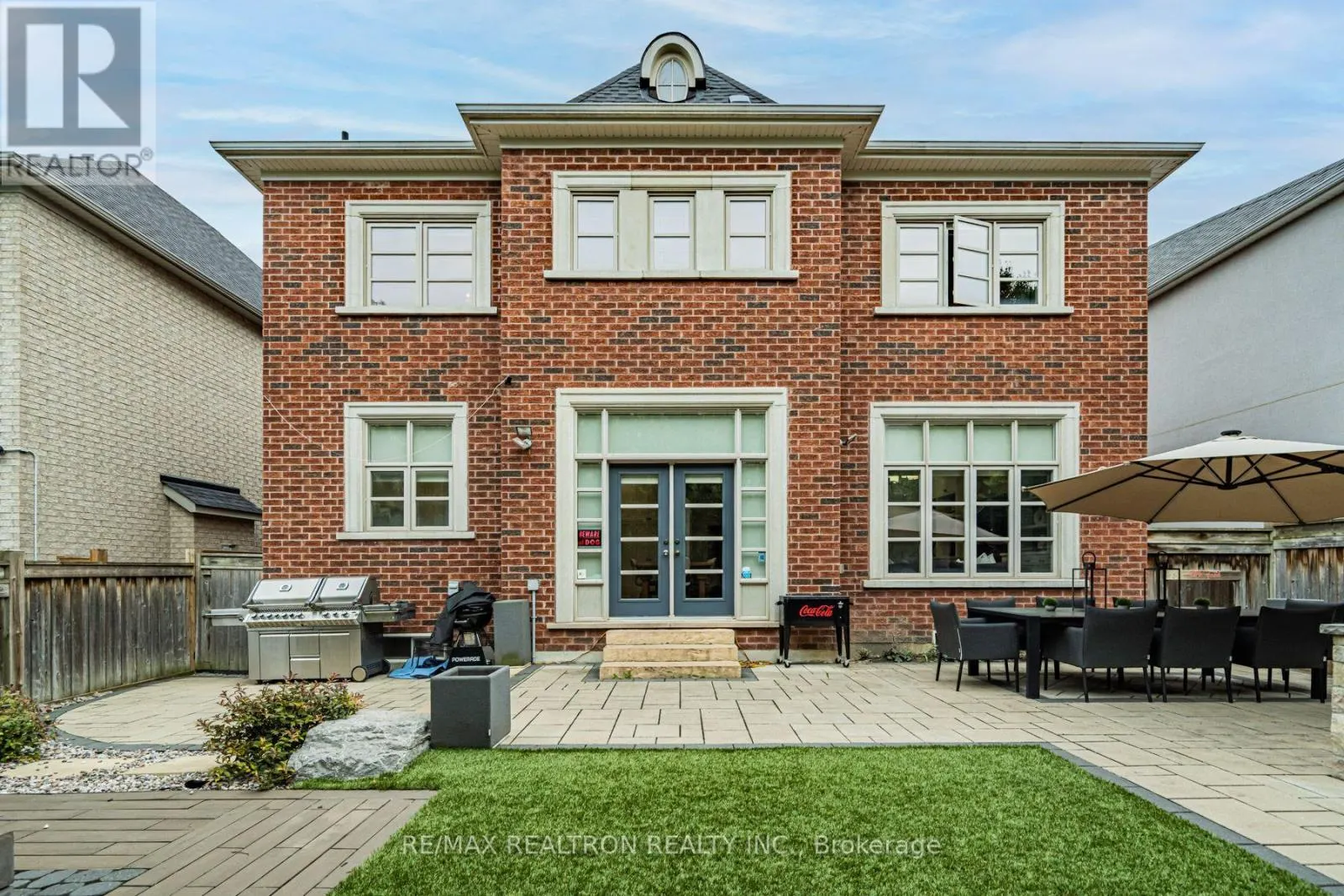 95 WOODVALLEY CRESCENT