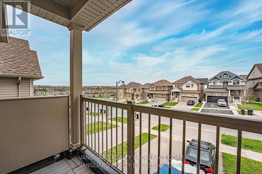 75 TREETOPS BOULEVARD