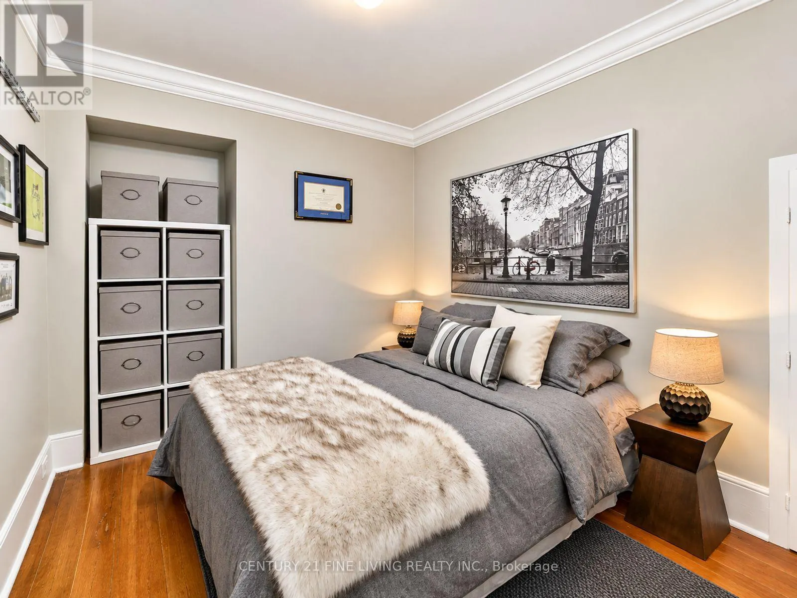 8 LESTER B PEARSON STREET