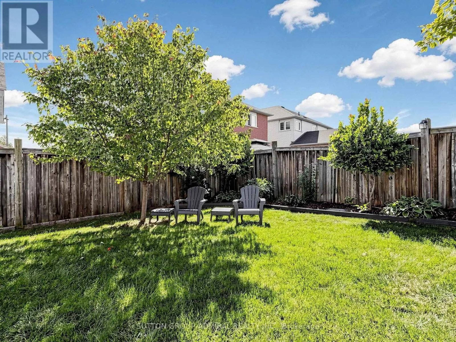 10 SILVER OAKS BOULEVARD