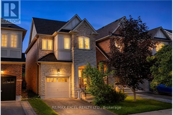 176 SIR SANFORD FLEMING WAY