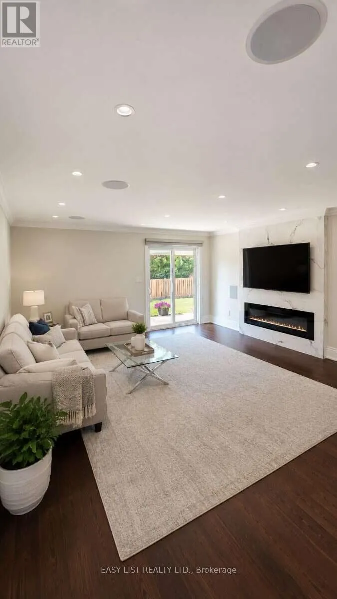 103 FIFEFIELD DRIVE
