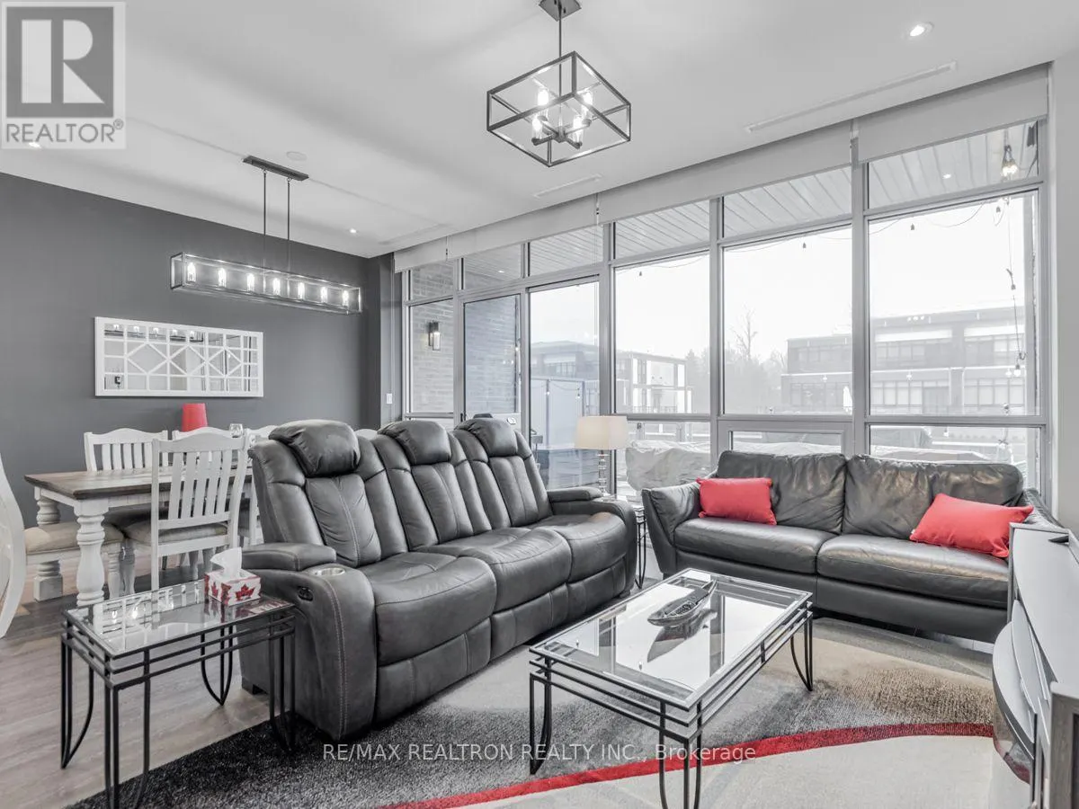 3698 FERRETTI COURT