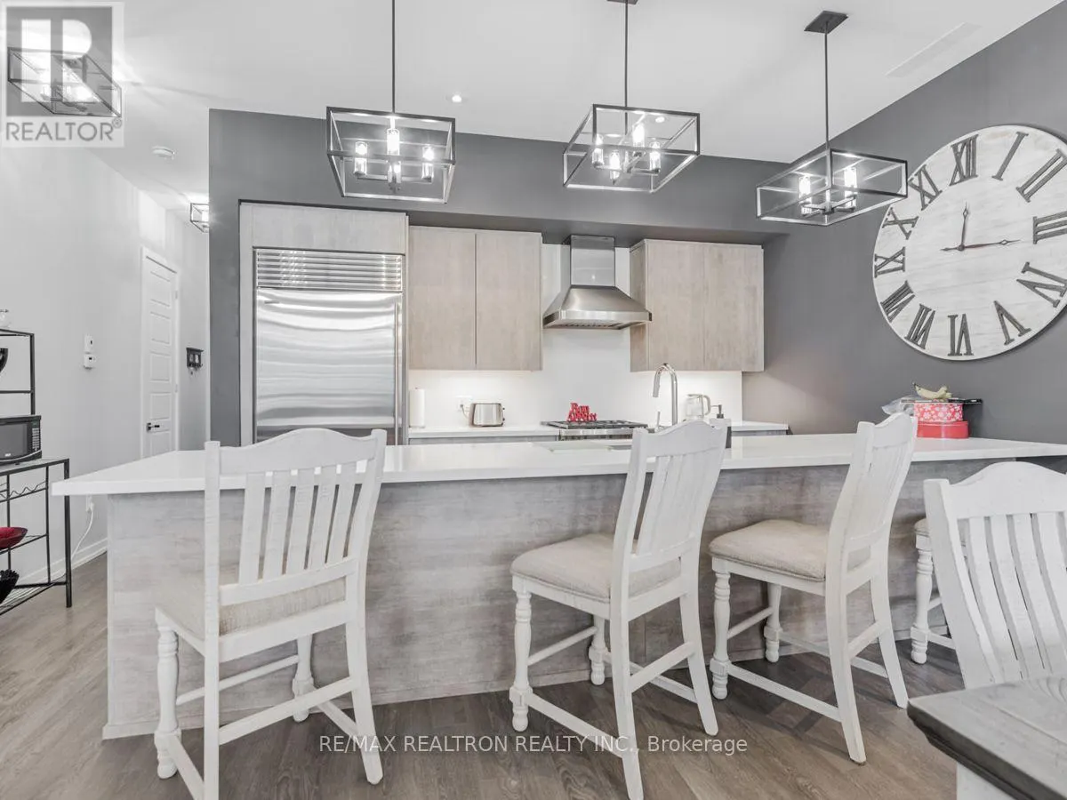 3698 FERRETTI COURT