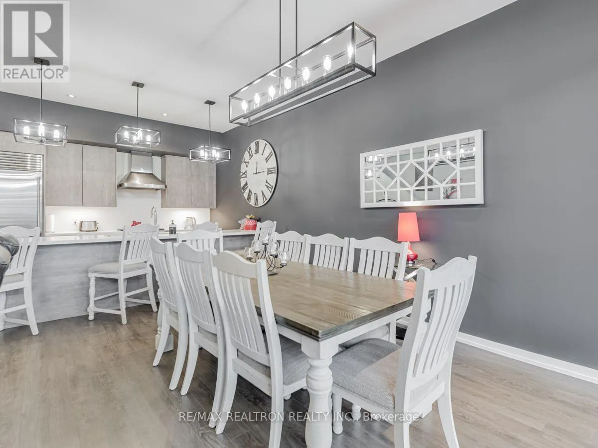 3698 FERRETTI COURT