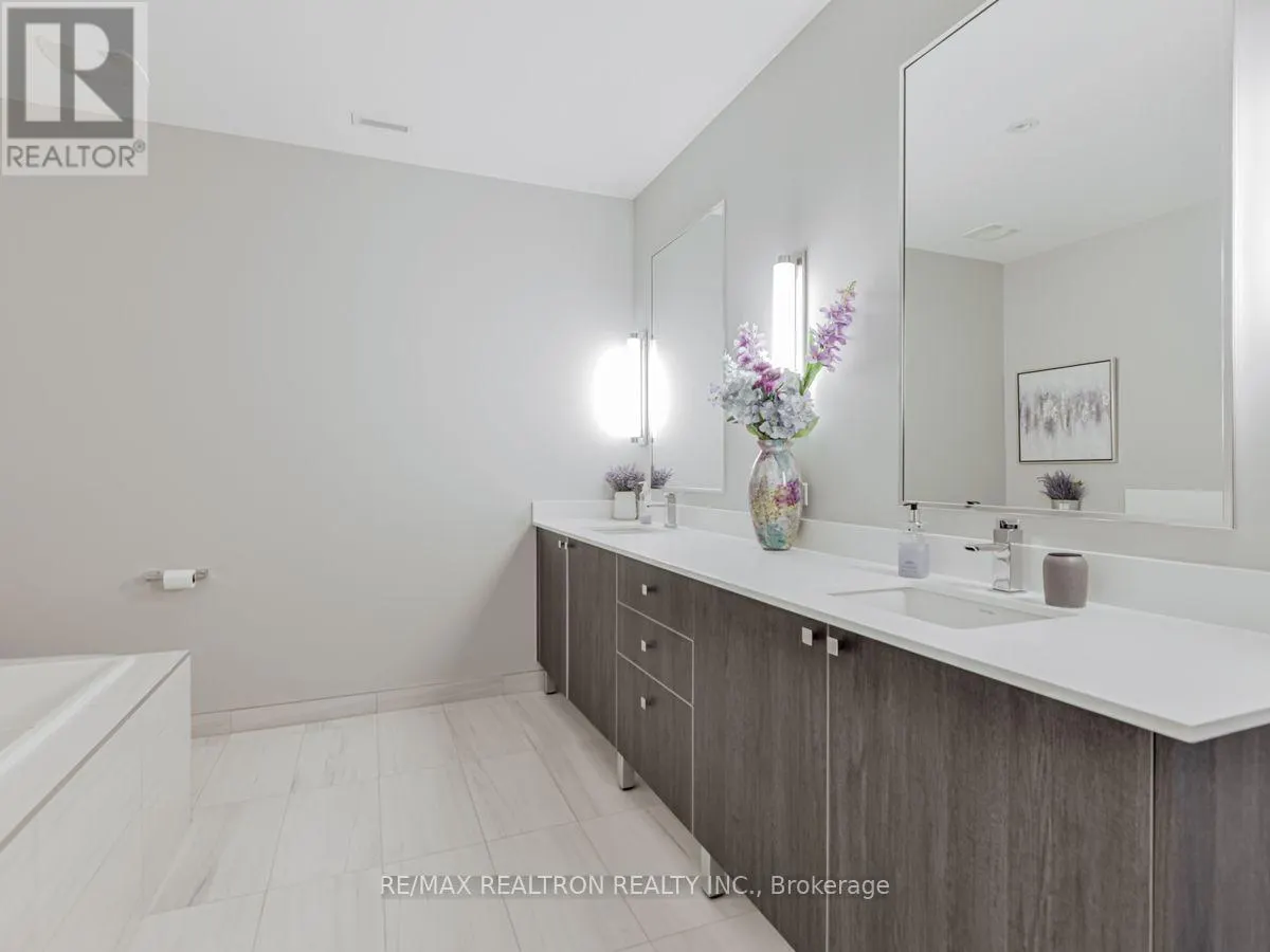 3698 FERRETTI COURT