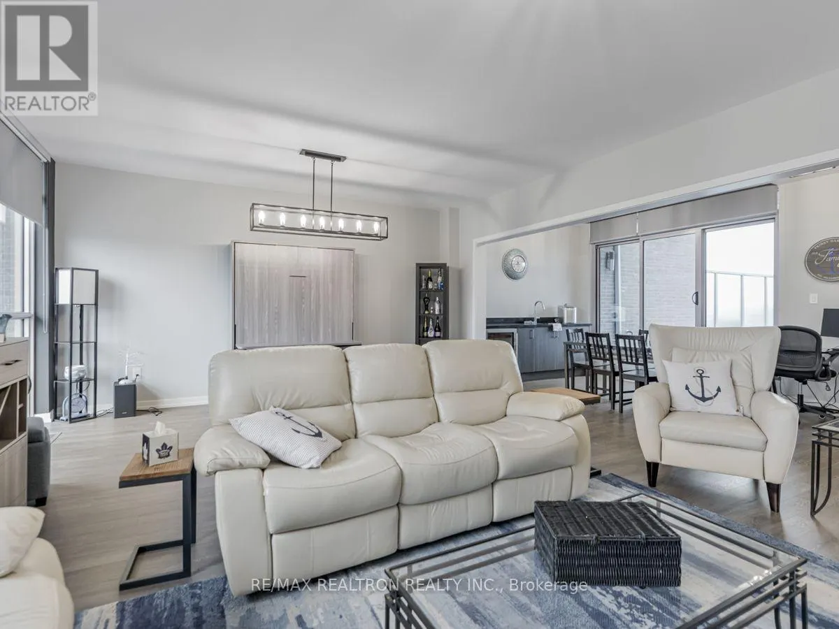 3698 FERRETTI COURT