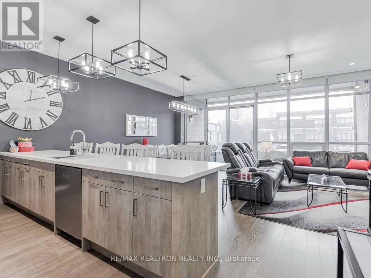 3698 FERRETTI COURT