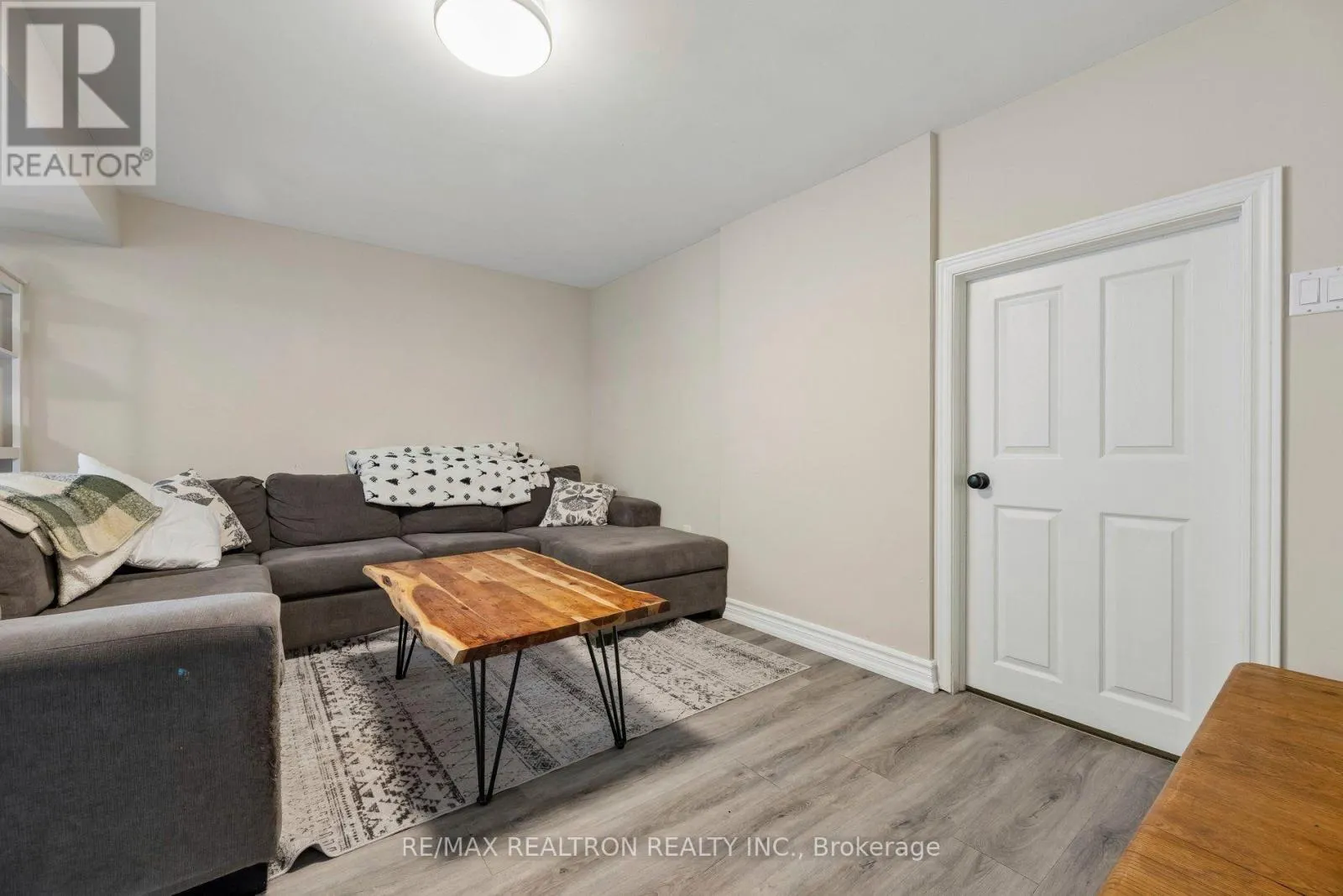 2099 CONCESSION 2 ROAD