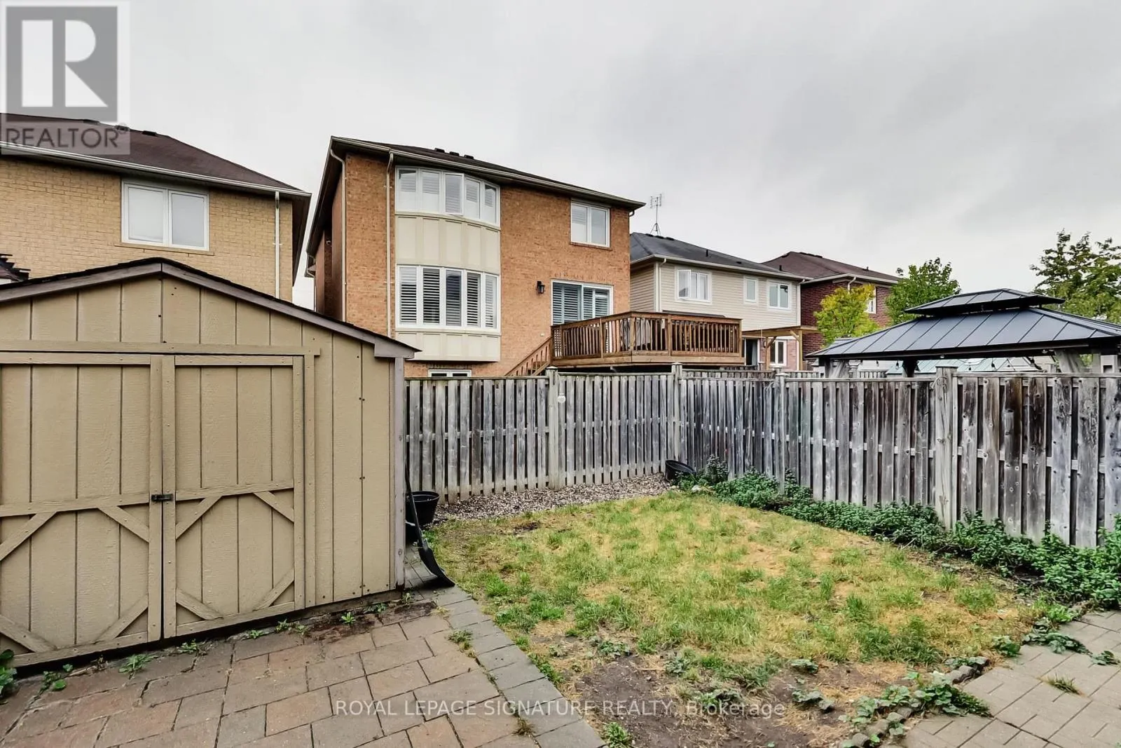 15 WHITEROSE LANE