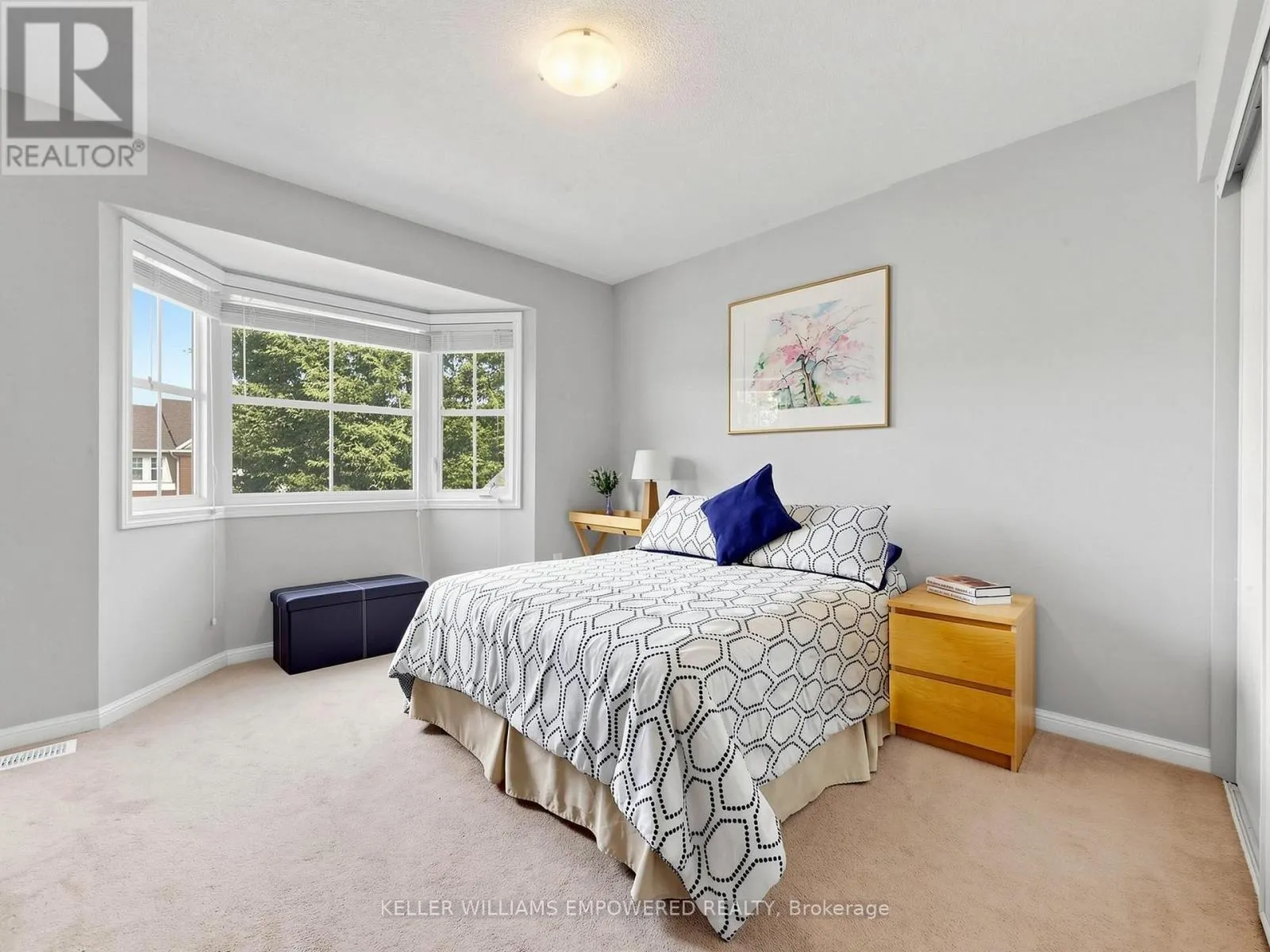 203 CHILCOTT CRESCENT