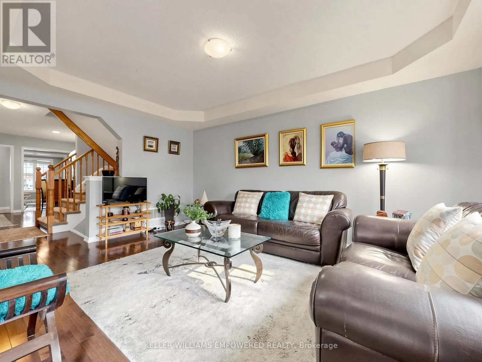 203 CHILCOTT CRESCENT