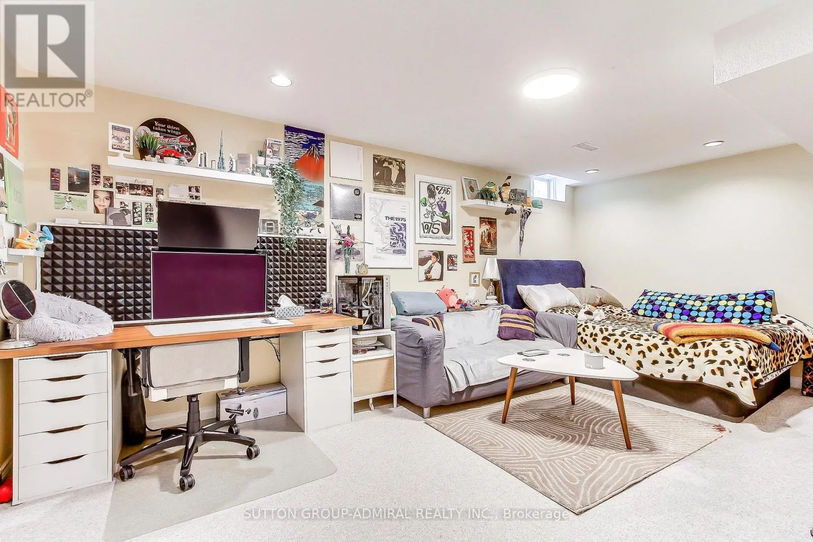 322 HARRY BEER COURT