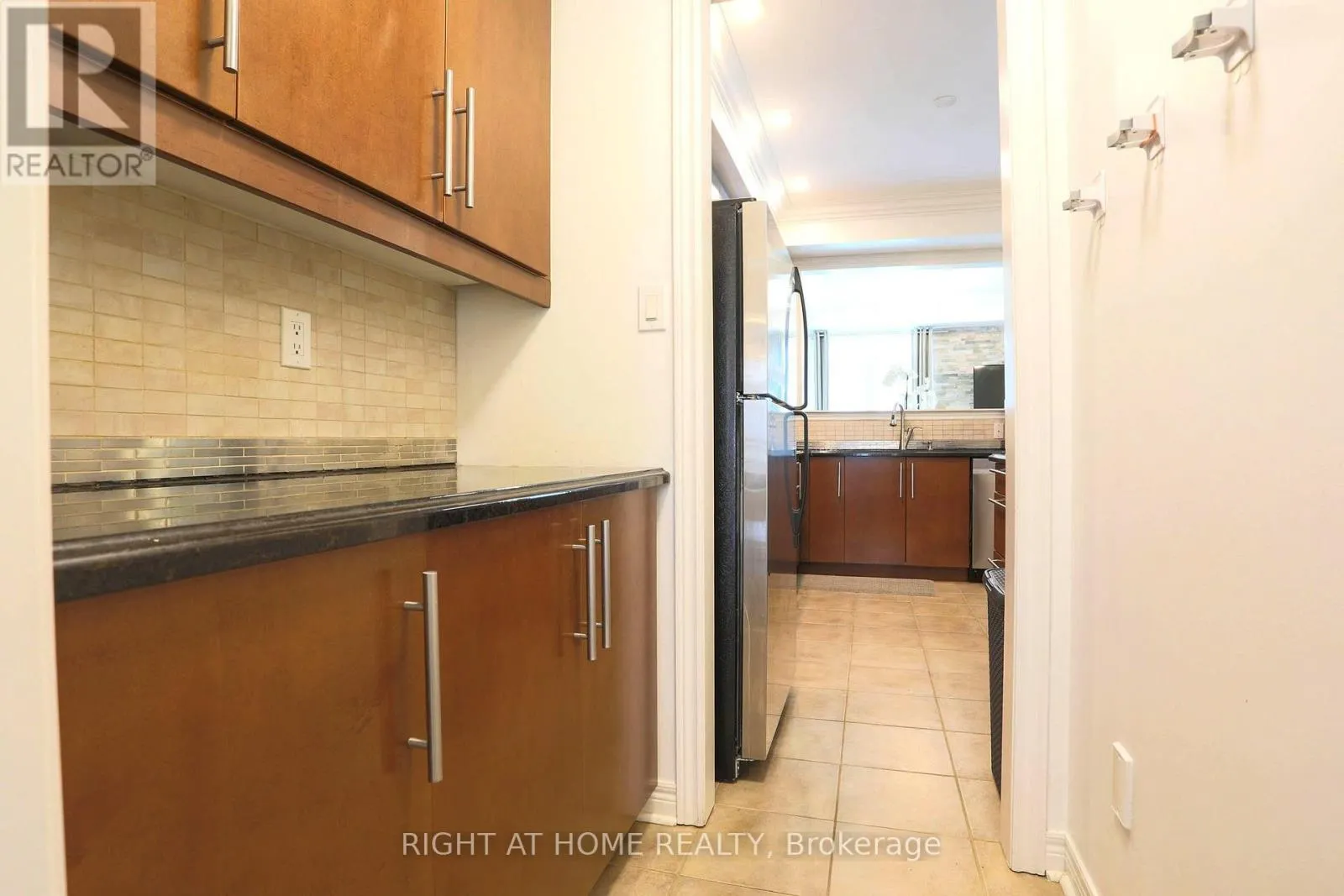 11 LITTLERIVER COURT