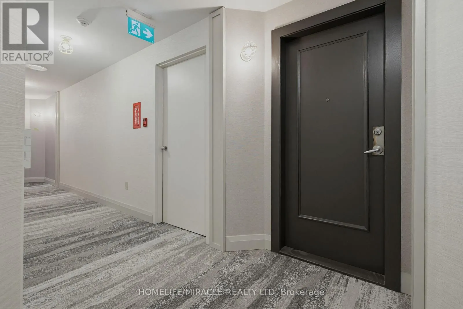 PH211 - 7250 YONGE STREET