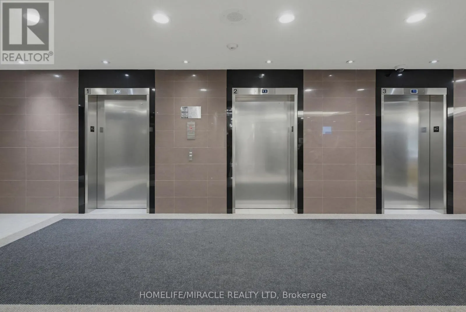 PH211 - 7250 YONGE STREET